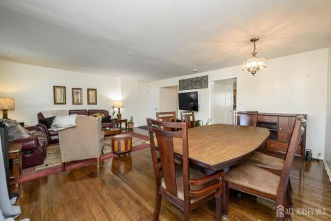 4 Cardinal Lane Hillsborough NJ 08844
