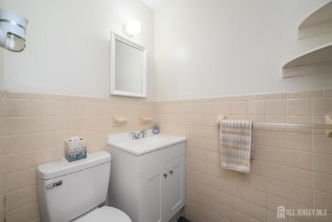 4 Cardinal Lane Hillsborough NJ 08844