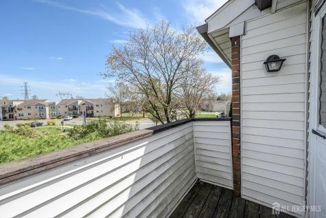 4 Cardinal Lane Hillsborough NJ 08844
