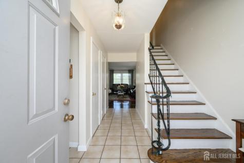 4 Cardinal Lane Hillsborough NJ 08844