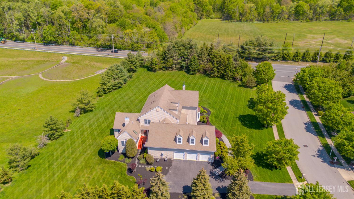 2 Linwood Drive Monroe NJ 08831