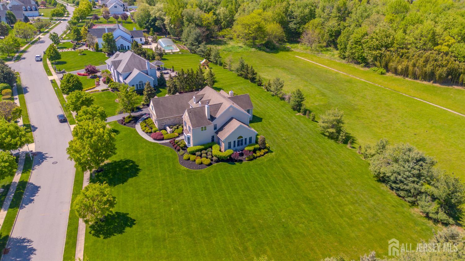 2 Linwood Drive Monroe NJ 08831