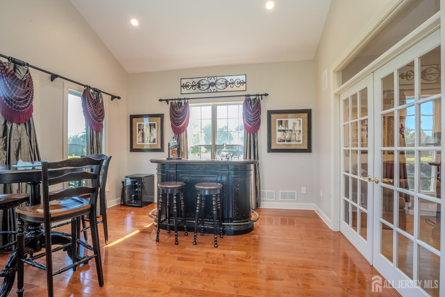 2 Linwood Drive Monroe NJ 08831