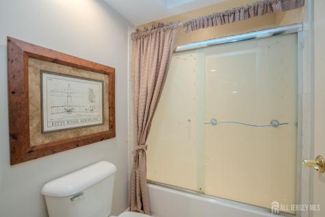 2 Linwood Drive Monroe NJ 08831