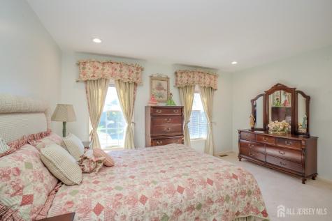 2 Linwood Drive Monroe NJ 08831