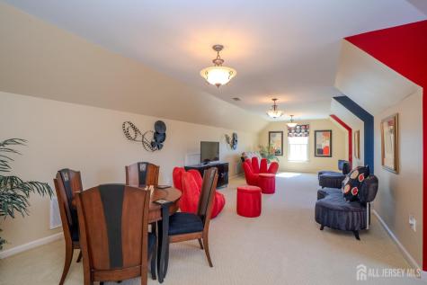 2 Linwood Drive Monroe NJ 08831