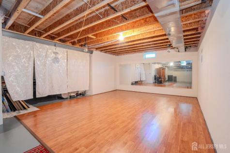 2 Linwood Drive Monroe NJ 08831