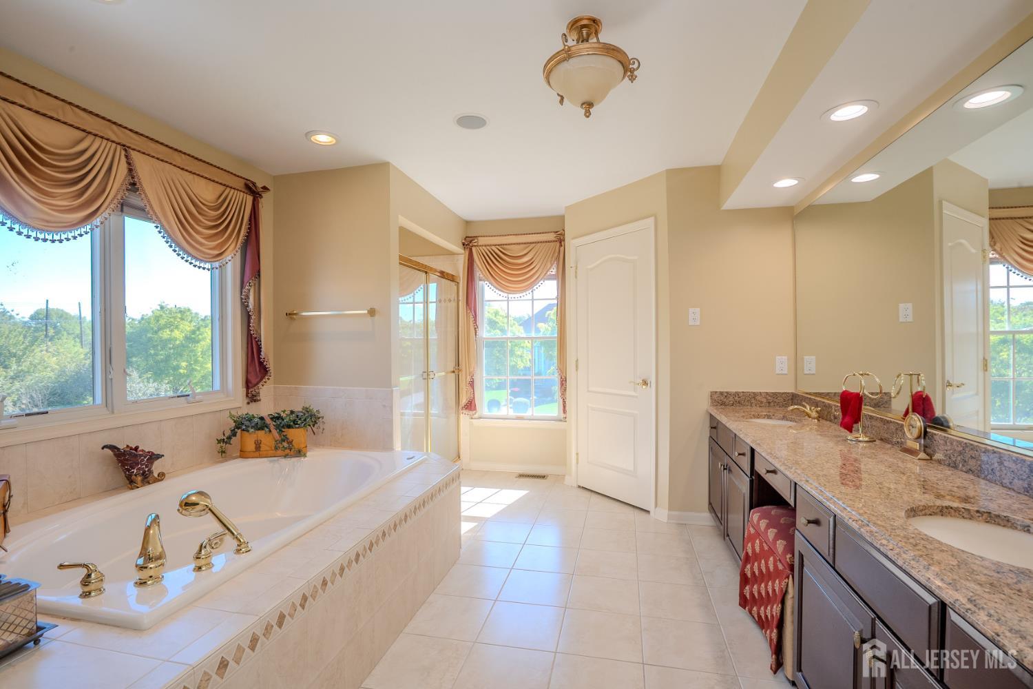 2 Linwood Drive Monroe NJ 08831