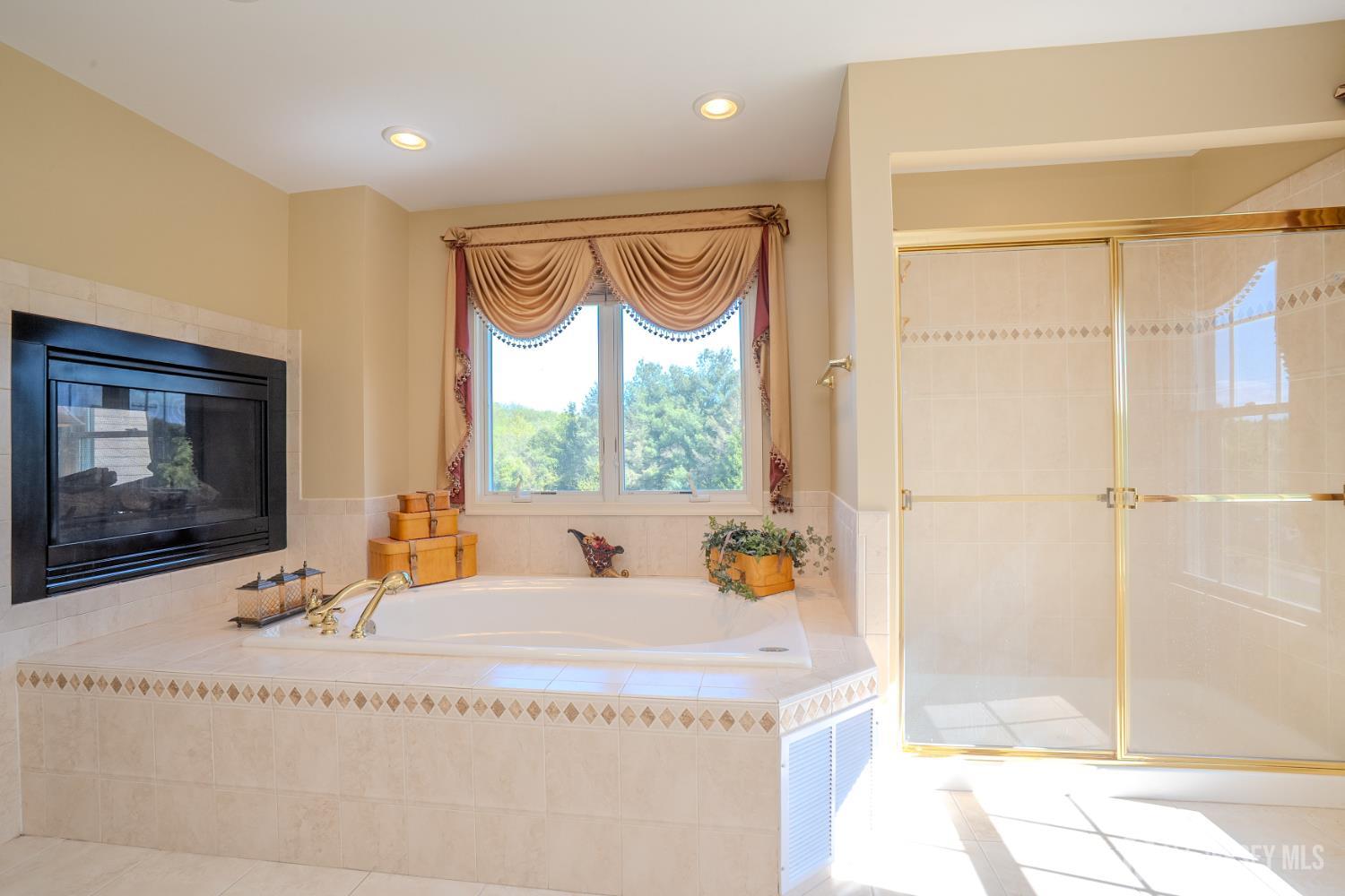 2 Linwood Drive Monroe NJ 08831