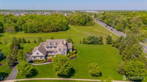 2 Linwood Drive Monroe NJ 08831