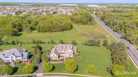 2 Linwood Drive Monroe NJ 08831