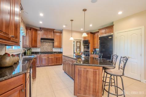2 Linwood Drive Monroe NJ 08831