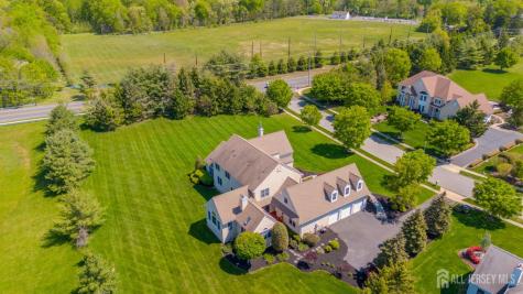 2 Linwood Drive Monroe NJ 08831