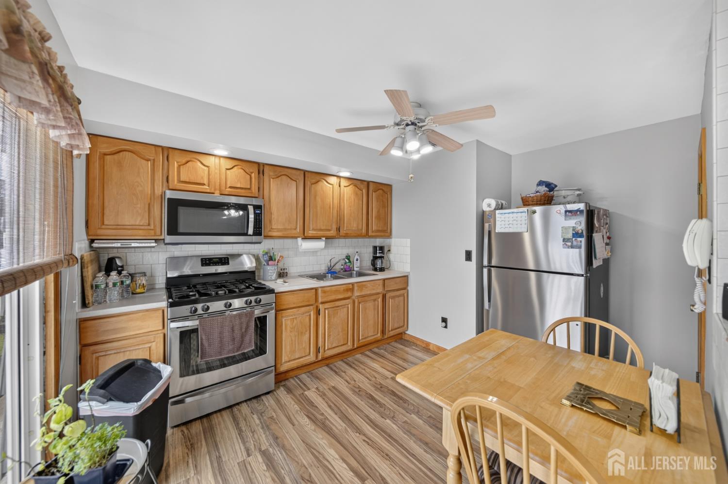 73 Ash Street Carteret NJ 07008
