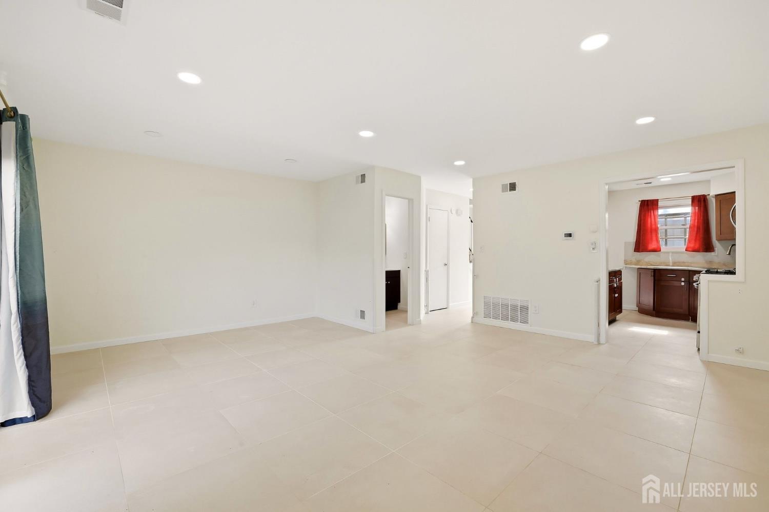 116 Redbud Road Piscataway NJ 08854
