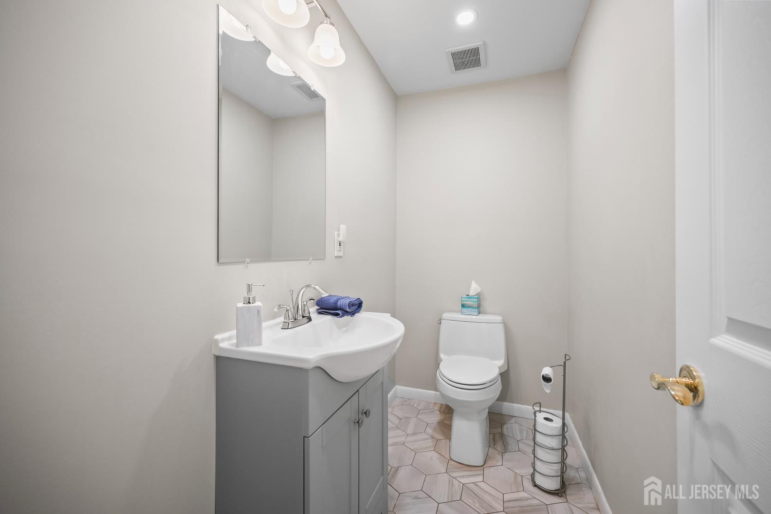 55 Wyoming Avenue Spotswood NJ 08884
