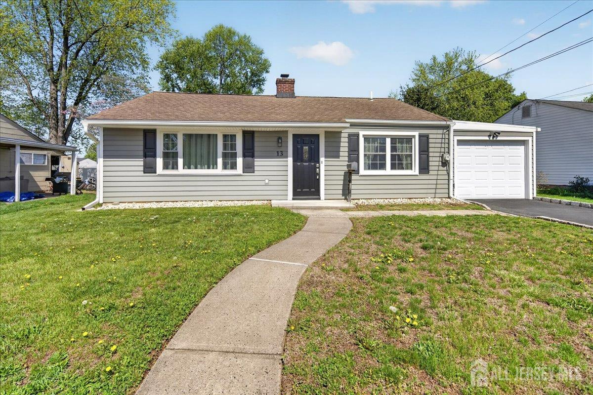 13 Comstock Road Edison NJ 08817