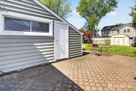 13 Comstock Road Edison NJ 08817