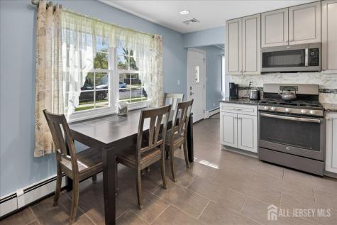 13 Comstock Road Edison NJ 08817