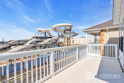 28 Bay Avenue Keansburg NJ 07734