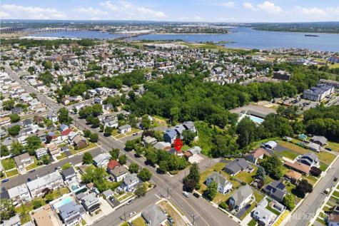 329 S Pine Avenue South Amboy NJ 08879