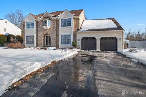 4 Santina Court Lawrence NJ 08648