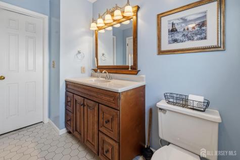 4 Santina Court Lawrence NJ 08648