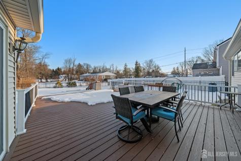 4 Santina Court Lawrence NJ 08648