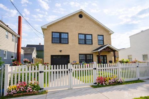 134 Union Street Carteret NJ 07008