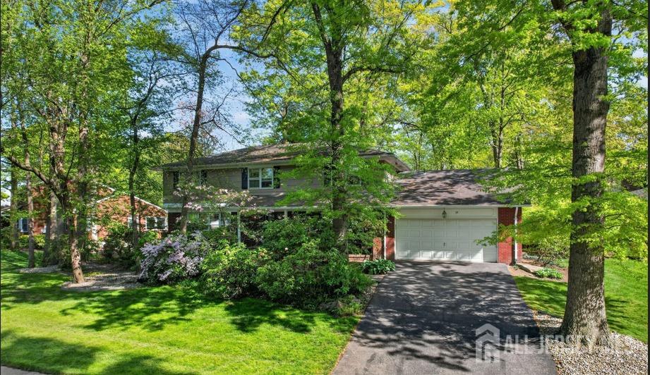 39 Independence Drive East Brunswick NJ 08816