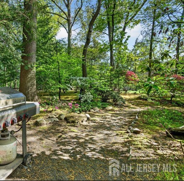 39 Independence Drive East Brunswick NJ 08816