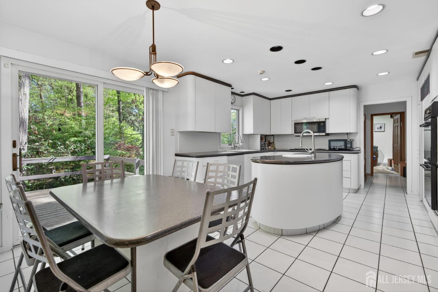 39 Independence Drive East Brunswick NJ 08816