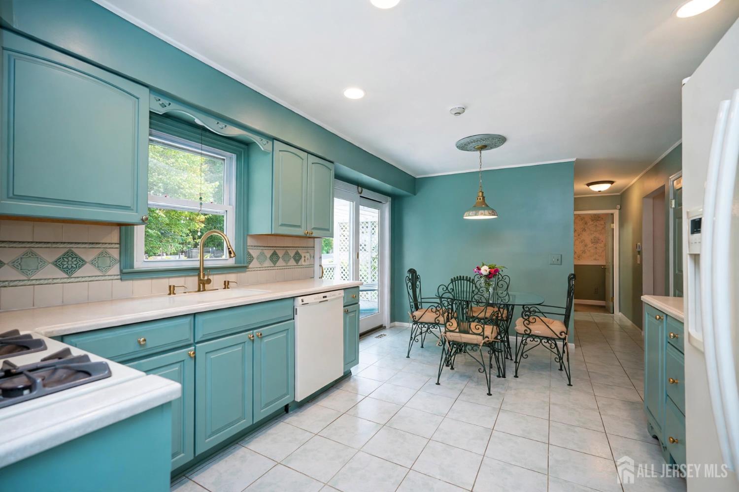 23 Merritt Terrace Old Bridge NJ 07747