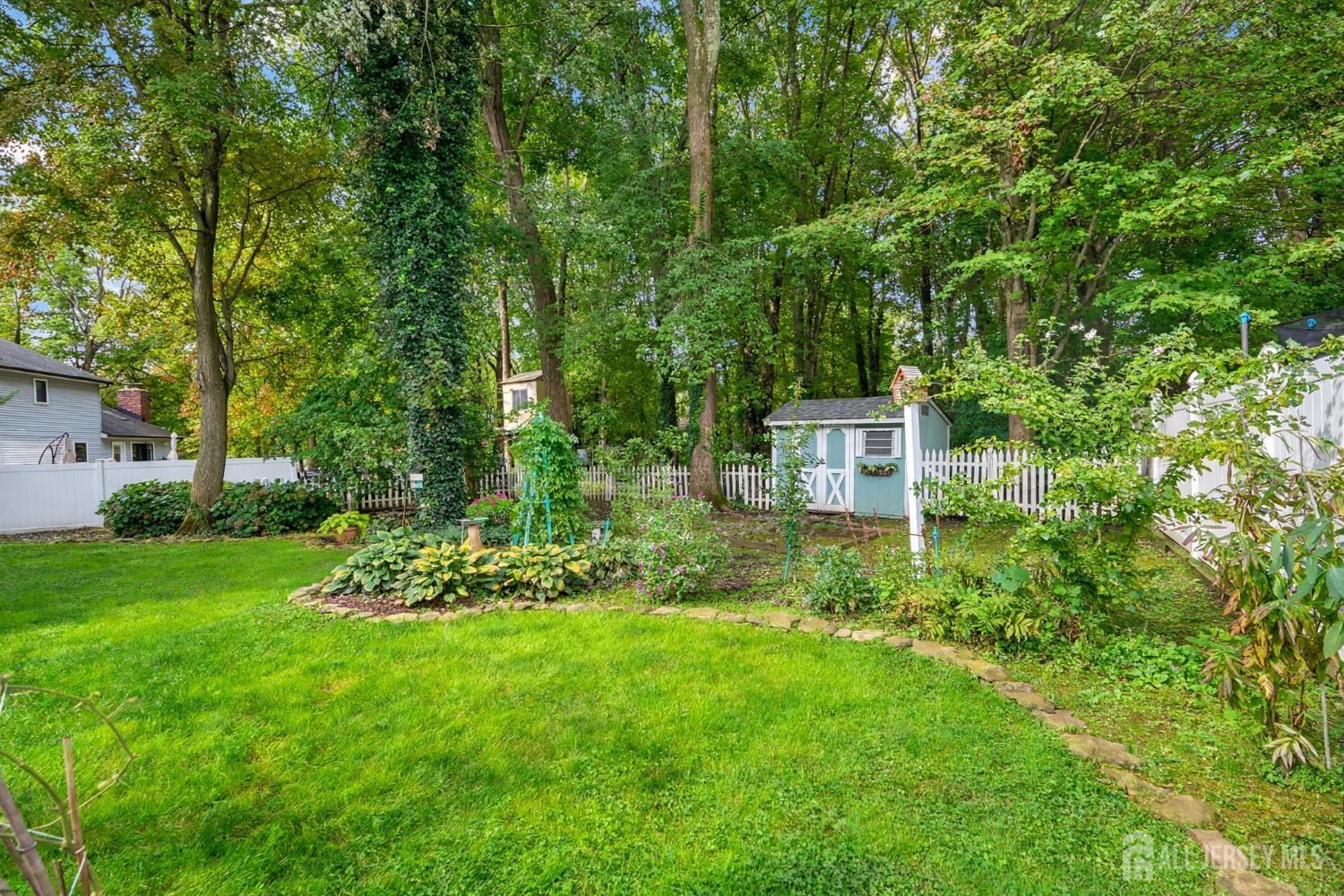 23 Merritt Terrace Old Bridge NJ 07747