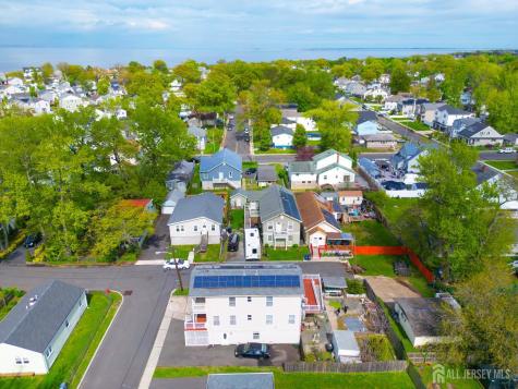 34 Evergreen Place Keansburg NJ 07734