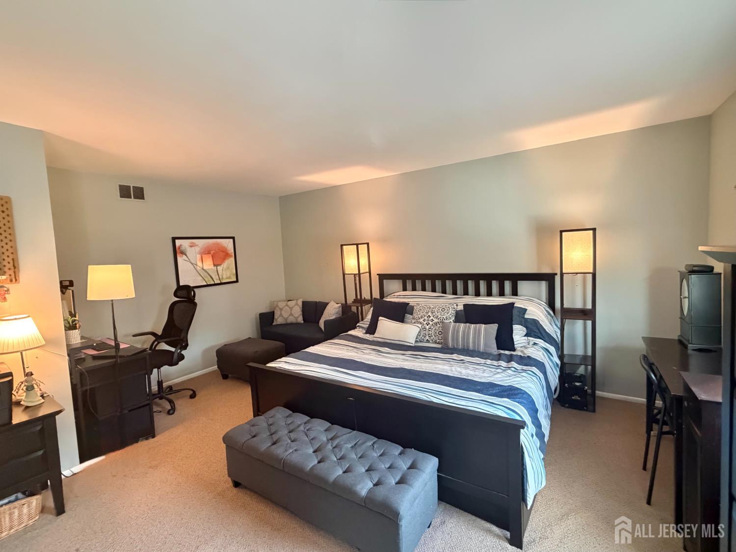 722 S Middlesex Avenue Colonia NJ 07067