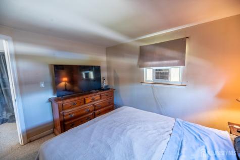 21 Mabaline Road Old Bridge NJ 08857