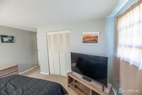 21 Mabaline Road Old Bridge NJ 08857