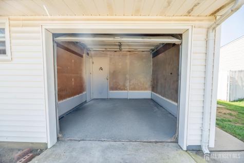 21 Mabaline Road Old Bridge NJ 08857