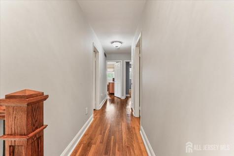 8 Dusko Drive Sayreville NJ 08859
