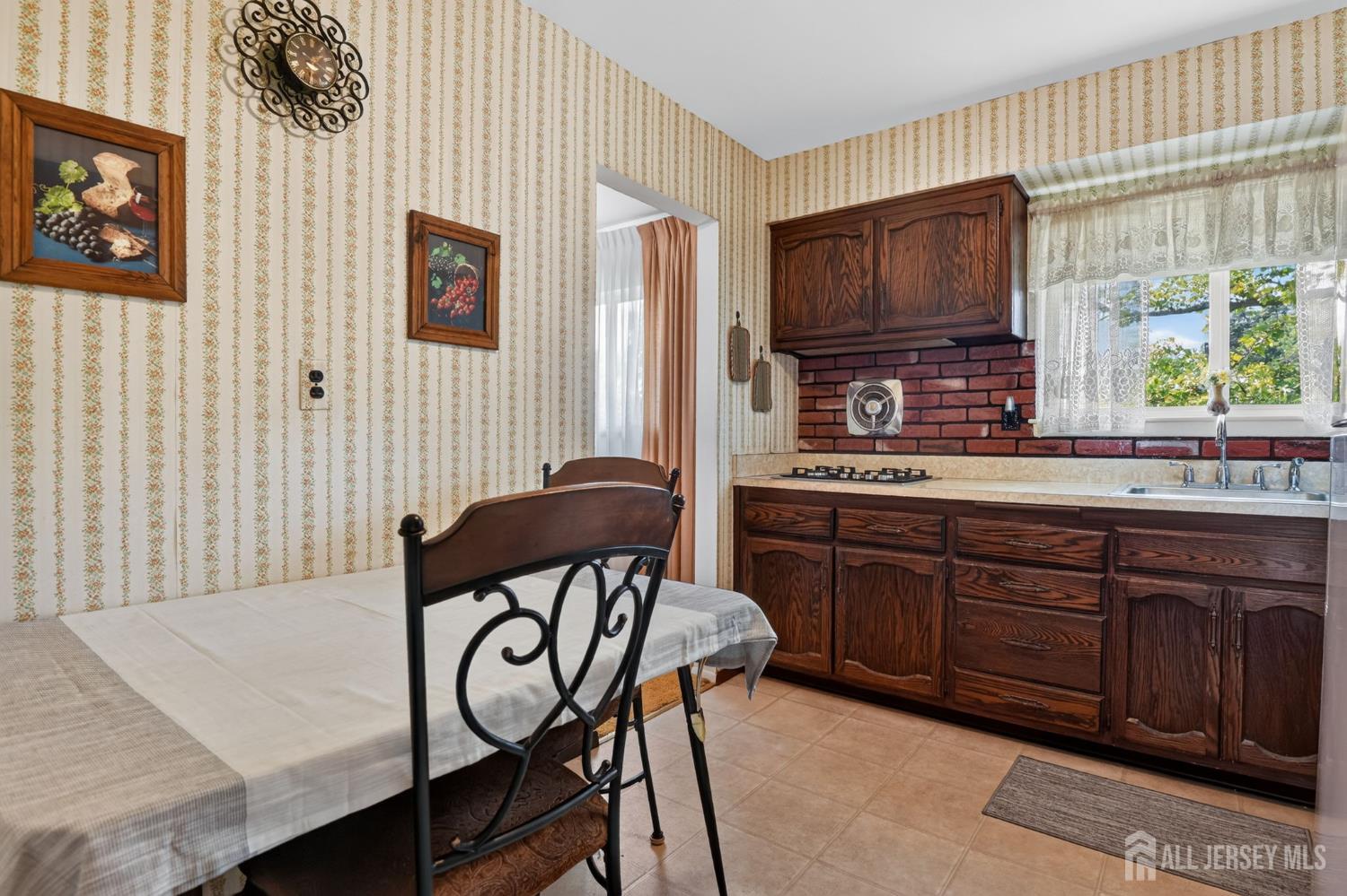 2 Peachwood Court Milltown NJ 08850