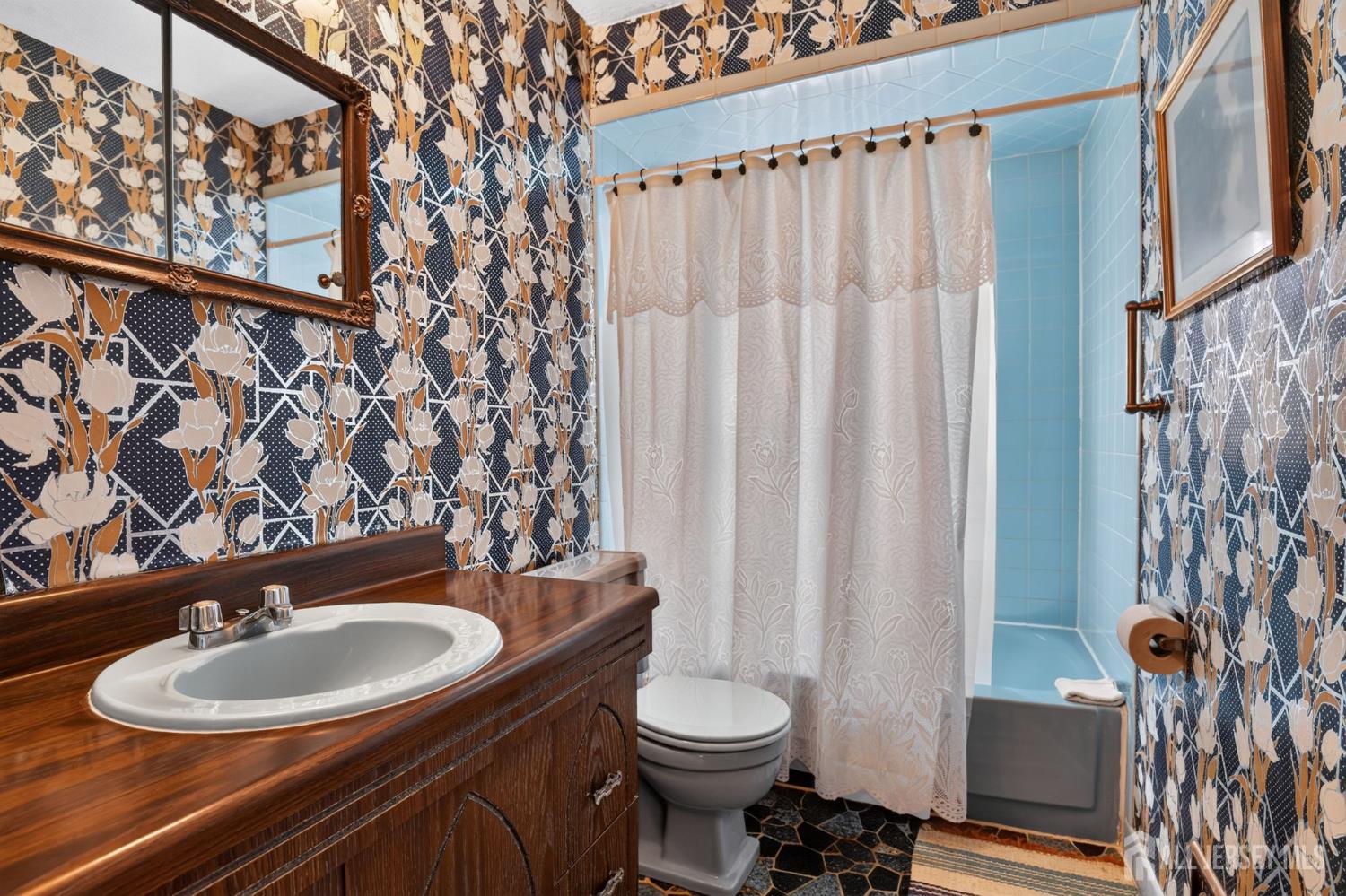 2 Peachwood Court Milltown NJ 08850