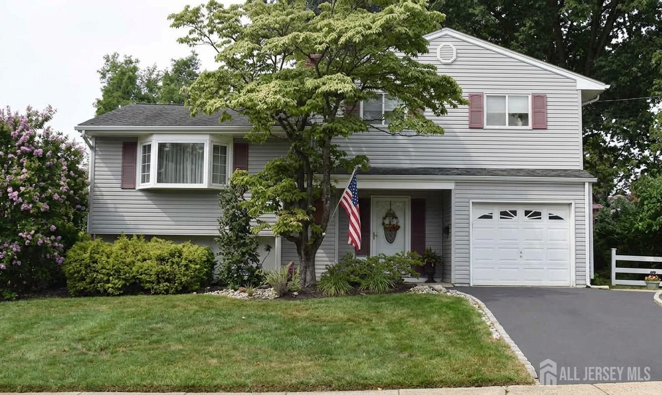 2 Peachwood Court Milltown NJ 08850
