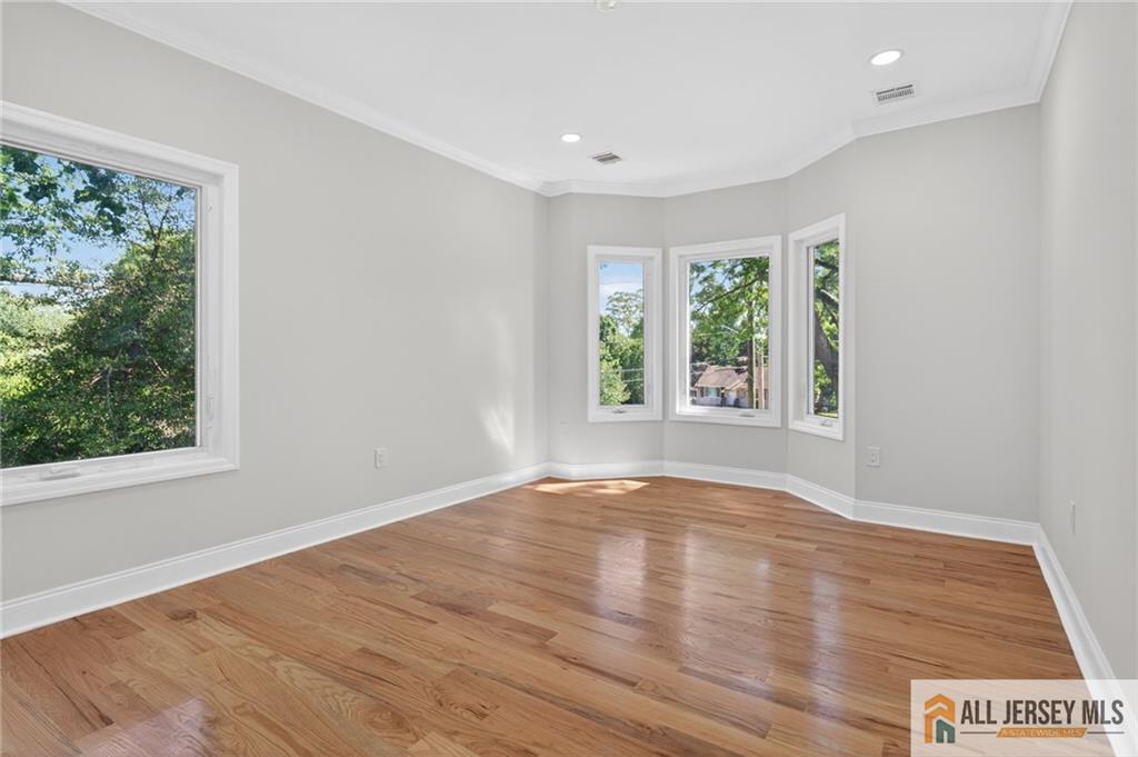 202 Willow Avenue Piscataway NJ 08854