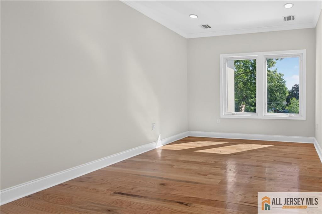 202 Willow Avenue Piscataway NJ 08854