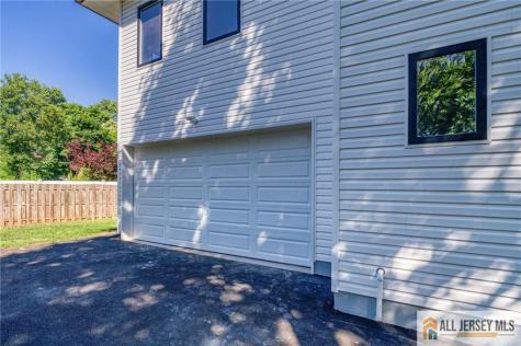 202 Willow Avenue Piscataway NJ 08854