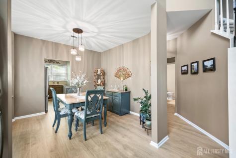 28 Sand Hill Court Jamesburg NJ 08831