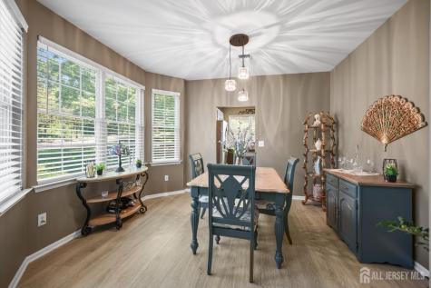 28 Sand Hill Court Jamesburg NJ 08831
