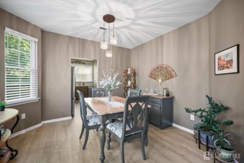 28 Sand Hill Court Jamesburg NJ 08831