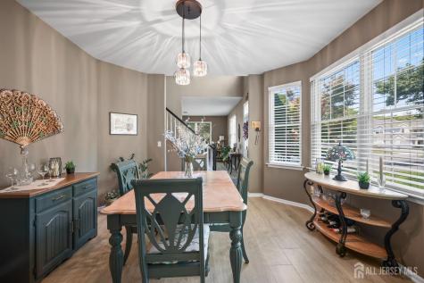 28 Sand Hill Court Jamesburg NJ 08831